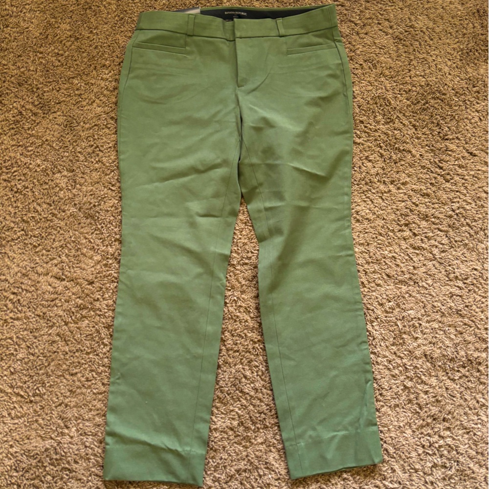 Banana Republic Sloan Pants Green 6P NWT
